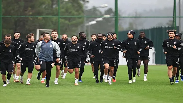 Beşiktaş, kondisyon ve taktik çalıştı