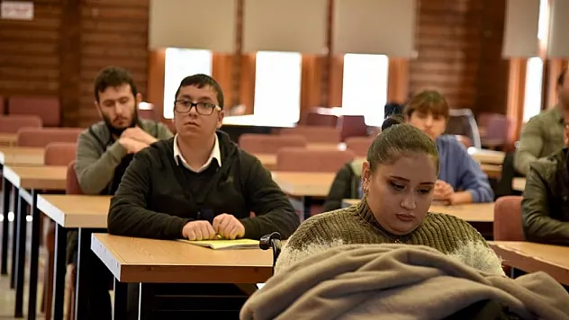 Engelli bireylere E-KPSS desteği