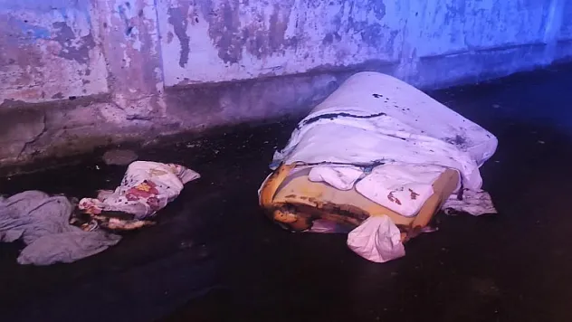 Yangında 2 kişi hastanelik oldu