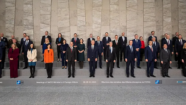 Bakanlardan aile fotoğrafı