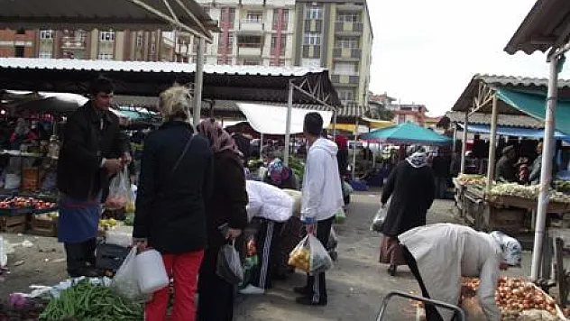 Bayram Arifesi'nde Pazarda hareketli anlar