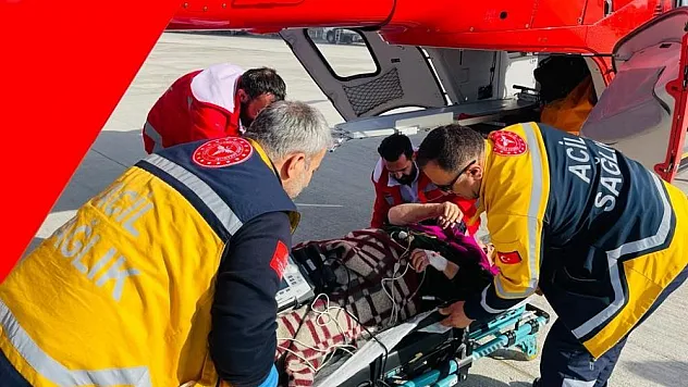 75 Yaşındaki hasta için Ambulans helikopter havalandı
