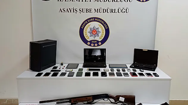 NİTELİKLİ DOLANDRIRICILIĞA 6 TUTUKLAMA