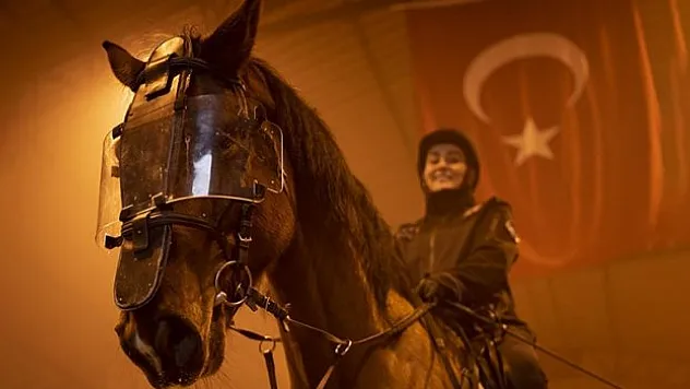 Zorlu eğitimlerin ardından göreve başlıyorlar