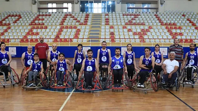 Pamukkale Belediyespor 2. sırada