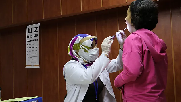 Öğrencilere Sağlık Taraması