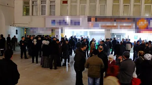 Samsun'da 100 Yolcu Ortada Kaldı