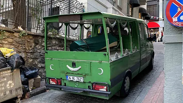 Galata'da dikkat çeken ölüm