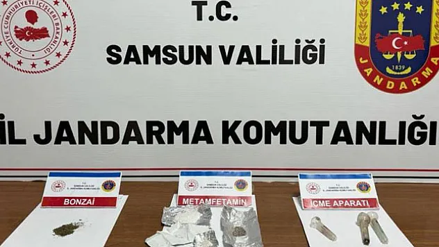 Uyuşturucu ile yakalandılar