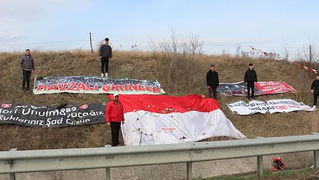 Samsunspor kafilesi kaza yerinde anıldı