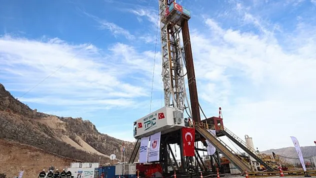 Gabar'da günlük petrol üretimi 35 bin varille rekor kırdı