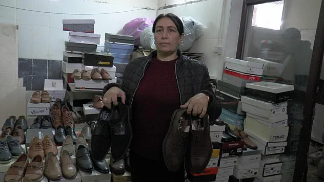 Muhtardan ayakkabı yardımı