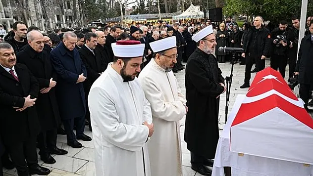 Yazar Alev Alatlı'ya Son Görev