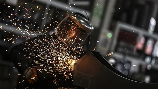 SANAYİ ÜRETİM ENDEKSİ ARTTI