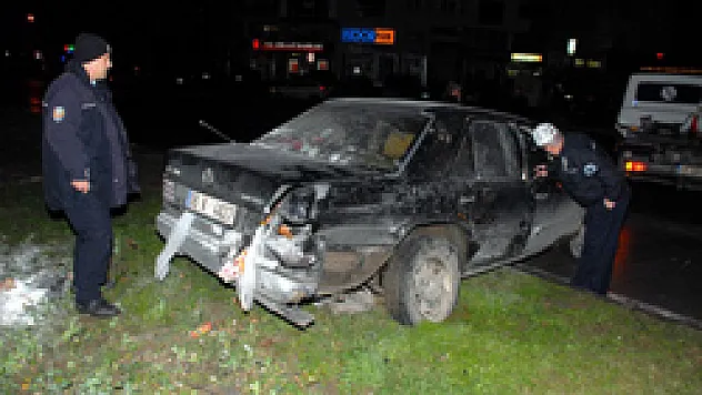 Cenazeye Giden Minübüs Kaza Yaptı: 3 Yaralı