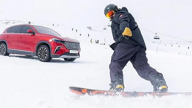 Togg T10X kayak merkezinde