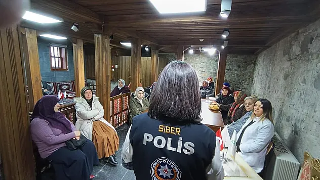 SİBERAY'DAN EĞİTİCİ SEMİNER