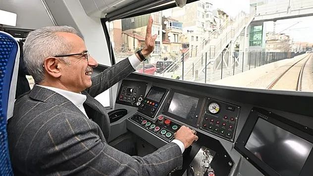 Sirkeci-Kazlıçeşme Raylı Sistem Hattı yarın açılacak