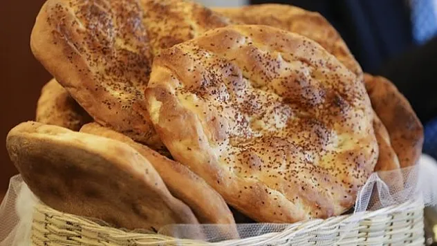 Ramazan pidesi İstanbul ve Ankara 15 liradan satılacak