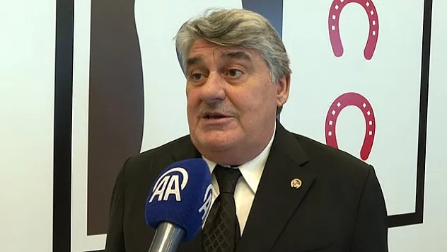 TJK Başkanı Adalı: Çok iyi jokeyler yetiştirdiğimize eminim