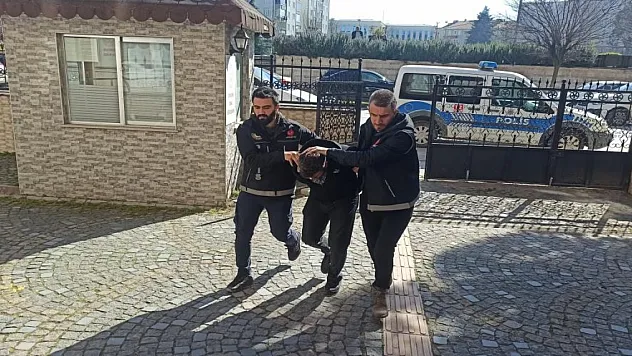 Bafra'da uyuşturucu ve ruhsatsız silah ele geçirildi: 1 gözaltı