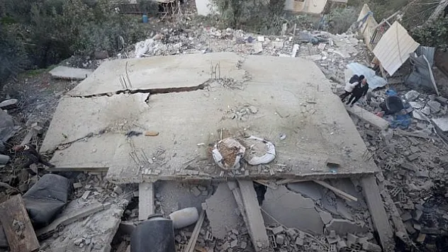 İsrail, şubat ayında Filistinlilere ait 51 yapıyı yıktı