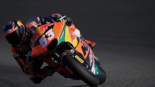 Milli motosikletçi Deniz Öncü sezonu Katar'da açıyor