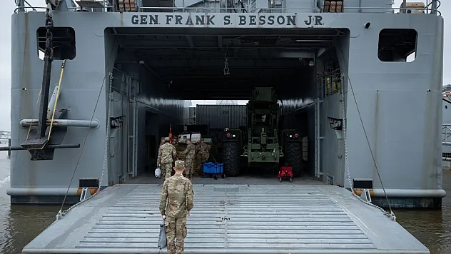 ABD Donanması'na ait dört gemi Gazze'ye liman inşa etmek için yola çıktı