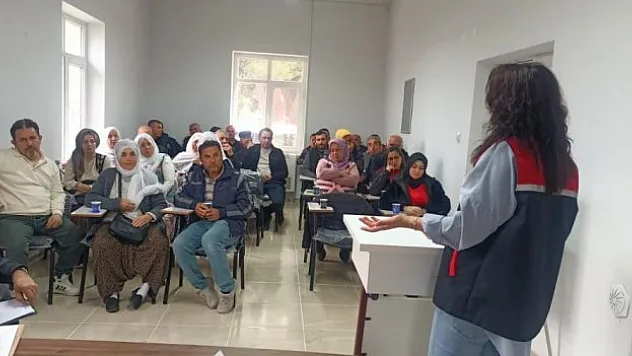 Eskişehir'de tarımda kalıntı ile mücadele toplantısı