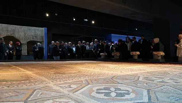 13 Mart'ta kapıları açıldı