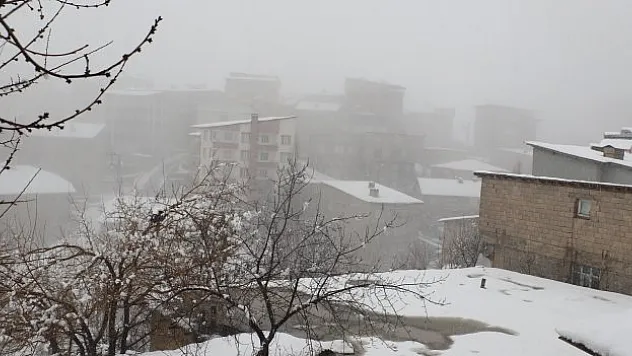 23 yerleşim yeri yolu kapandı