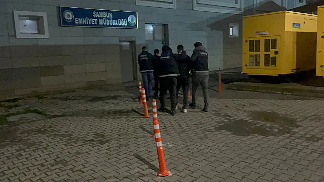 Uyuşturucudan Hükümlü İki Kişi Yakalandı