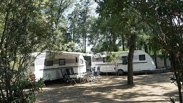 Bayram tatili ve yaz sezonu öncesi çadır ve karavanlara talep arttı