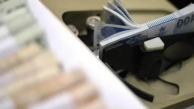 Bankacılık sektörünün kredi hacmi 12 trilyon 711 milyar lira oldu