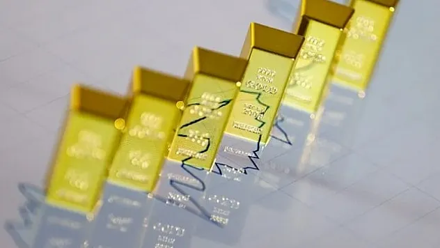 Altının ons fiyatı rekor yeniledi