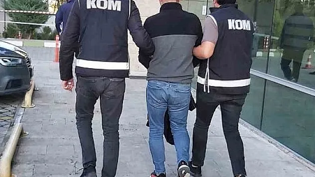 Uyuşturucu ticaretinden üç zanlı tutuklandı