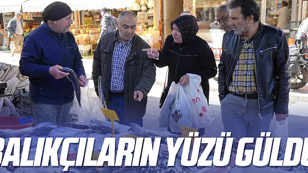 Balıkçıların yüzü güldü
