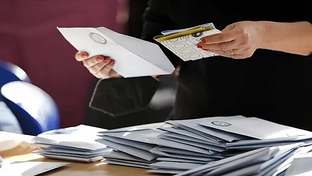 YSK'den 6 il ve 10 ilçe için karar