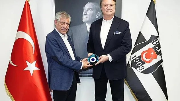 Beşiktaş Başkanı Hasan Arat, Fernando Santos ile vedalaştı