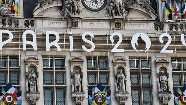 Paris 2024 Olimpiyat Oyunları meşalesi yakıldı