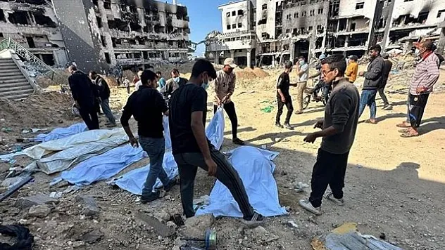 Şifa Hastanesinde toplu mezar bulundu