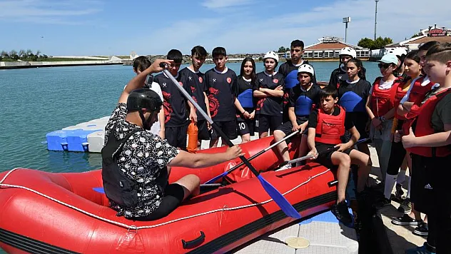 'Türkiye'yi temsil edecek sporcular yetiştiriliyor'