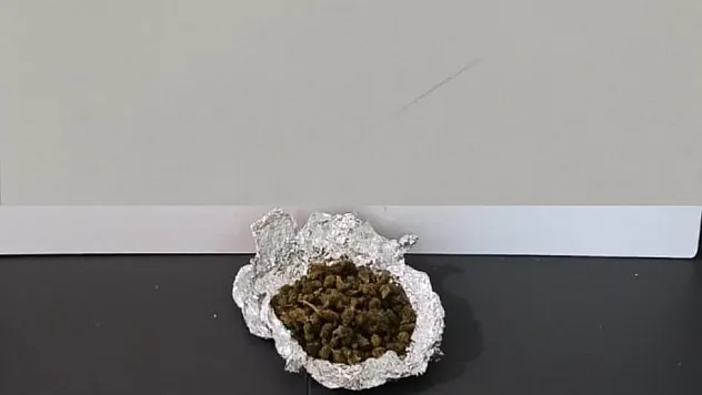 Uyuşturucu satıcılarına suçüstü