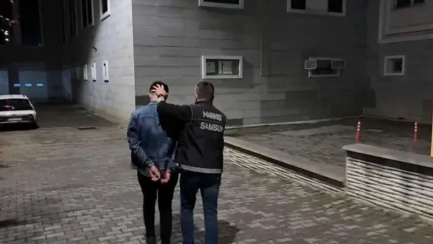 Yine uyuşturucuyla yakalandı