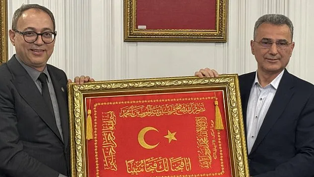 Topsakal'dan Başkan Kurnaz'a ziyaret