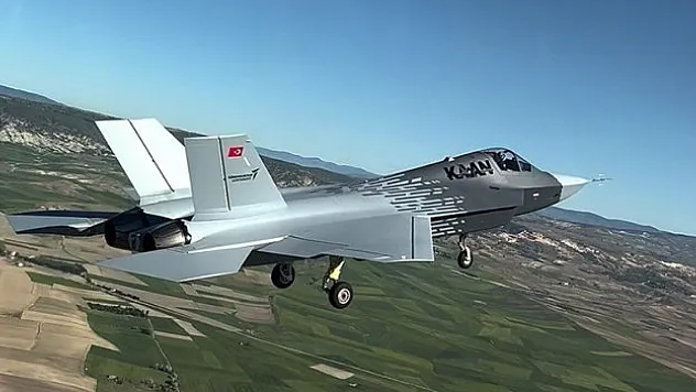 Milli Muharip uçak KAAN, ikinci uçuşunu başarı ile tamamladı