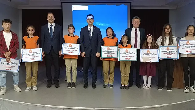 '6. Almuslu Okuyor Okuyan Kazanıyor'