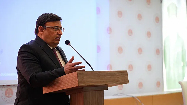 Samsun'da 'Türk Hukuk Devrimi Zirvesi' konferansı düzenlendi