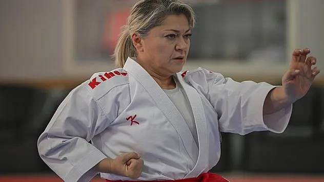 Karate sayesinde engelli olduğunu unutuyor