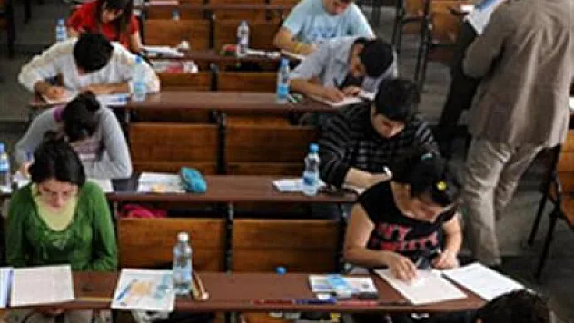 4 soru bildi 26 puanla memur oldu!